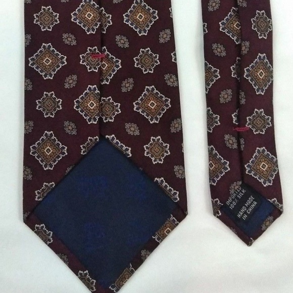 Jos. A. Bank Mens 100% Silk Tie Handmade - Picture 4 of 7